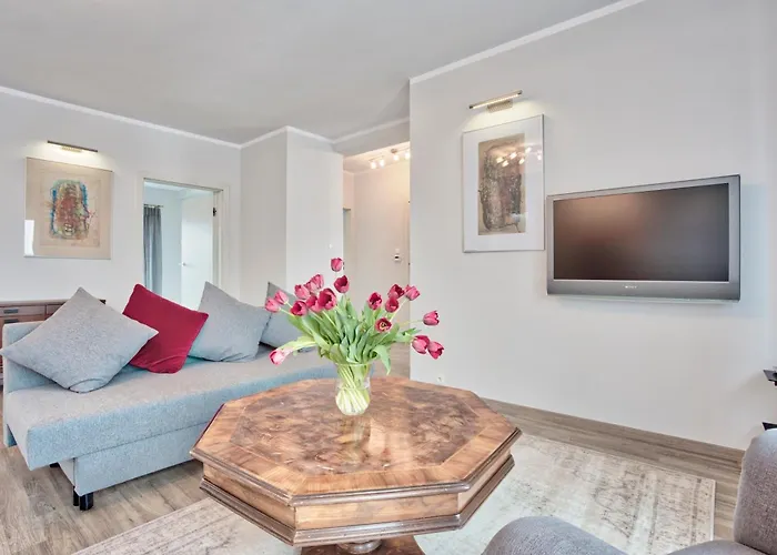 Family Apartment By Tyzenhauz